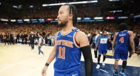 詹姆斯：库里和杜兰特是唯一能单挑胜我的，但我仍是“单挑之王